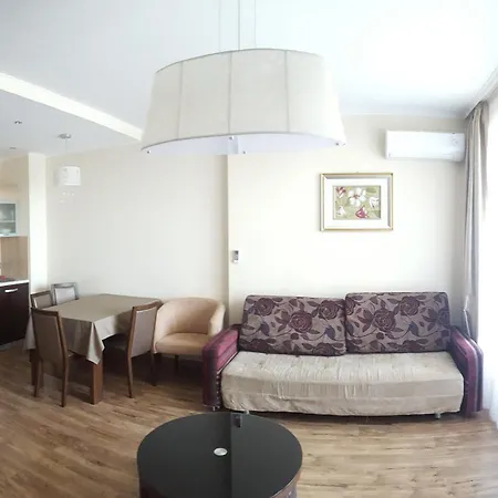 아파트 Golden Line, Private Rm 214 *